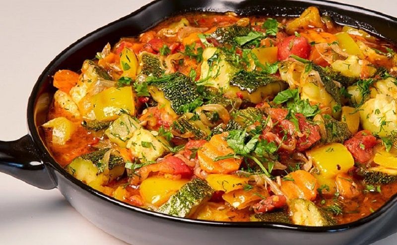 Овощное рагу из кабачков: легкость и свежесть для вашего стола