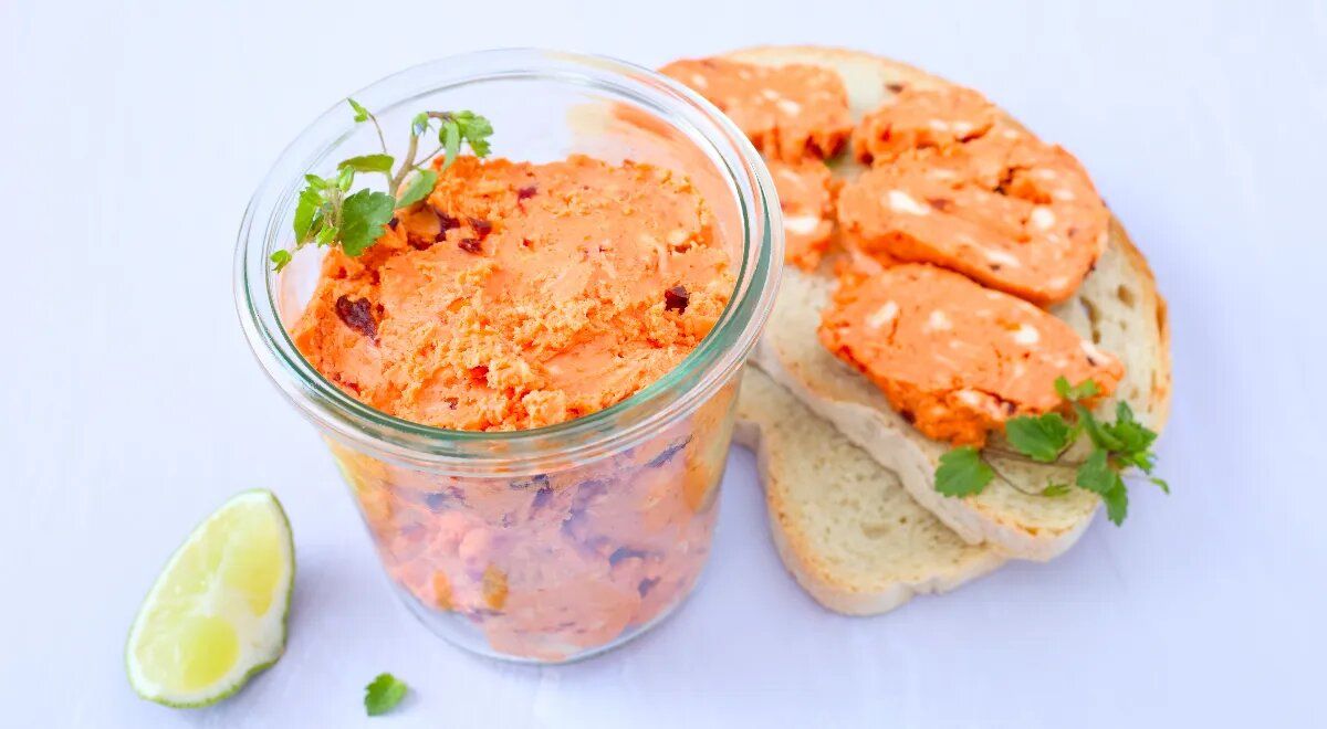 Томатное масло: простой и быстрый рецепт, который покоряет интернет