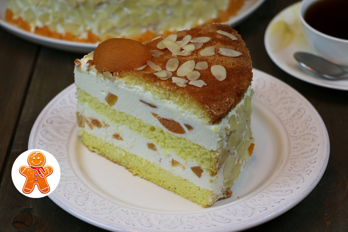 Нежный творожный торт с фруктами: легкость в каждом кусочке