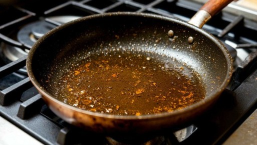Очистка жирной посуды без усилий: неожиданные методы, которые работают