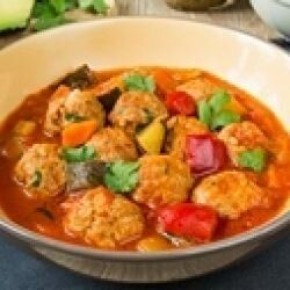 Альбондигас: густой мексиканский суп с фрикадельками, который нельзя не попробовать
