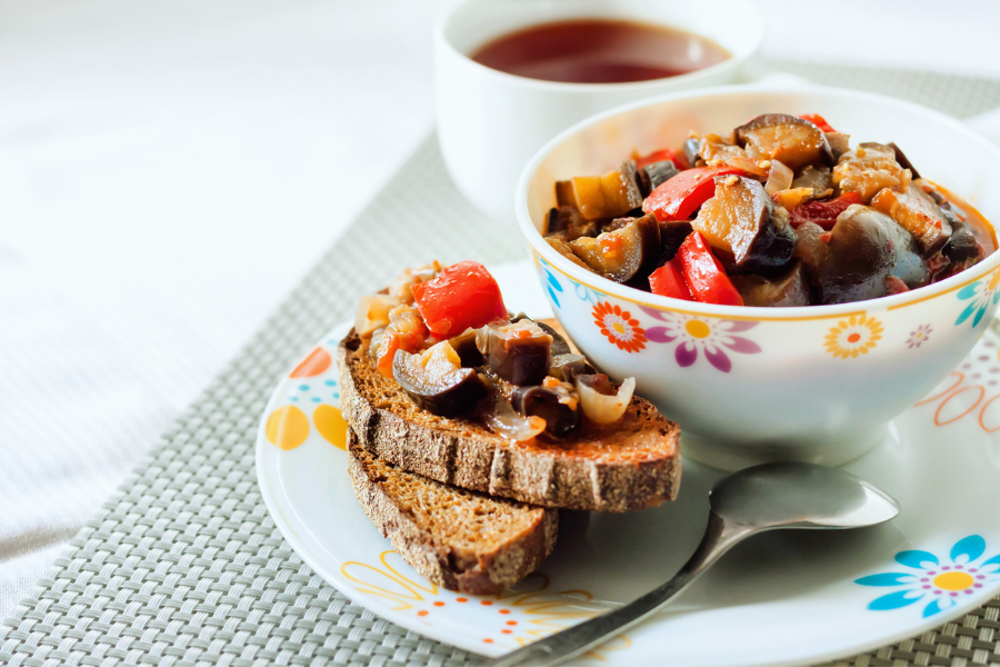 Баклажаны по-армянски: идеальная закуска к шашлыку и не только