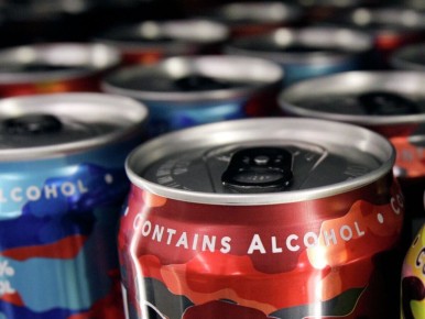 Энергетические напитки: Госдума предлагает их продажу только в аптеках