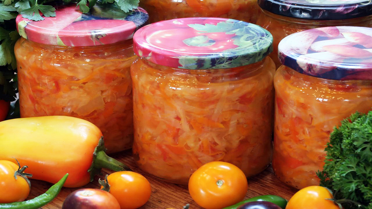 Секреты вкусной заправки для щей на зиму