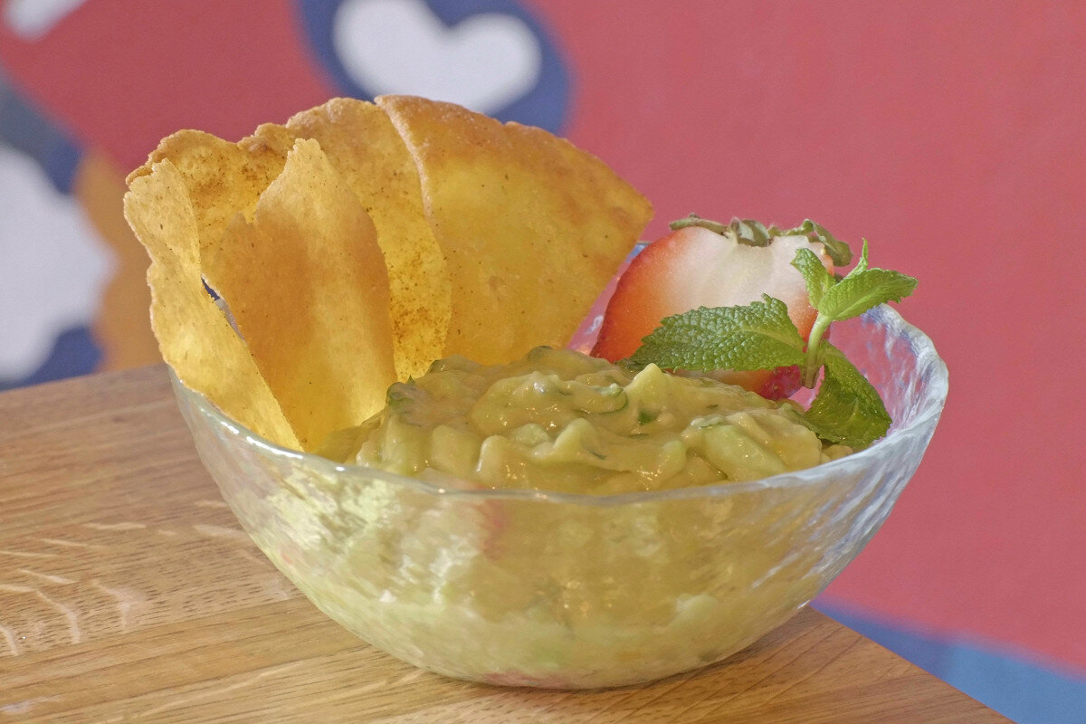 Неповторимый десерт: мусс из авокадо и манго