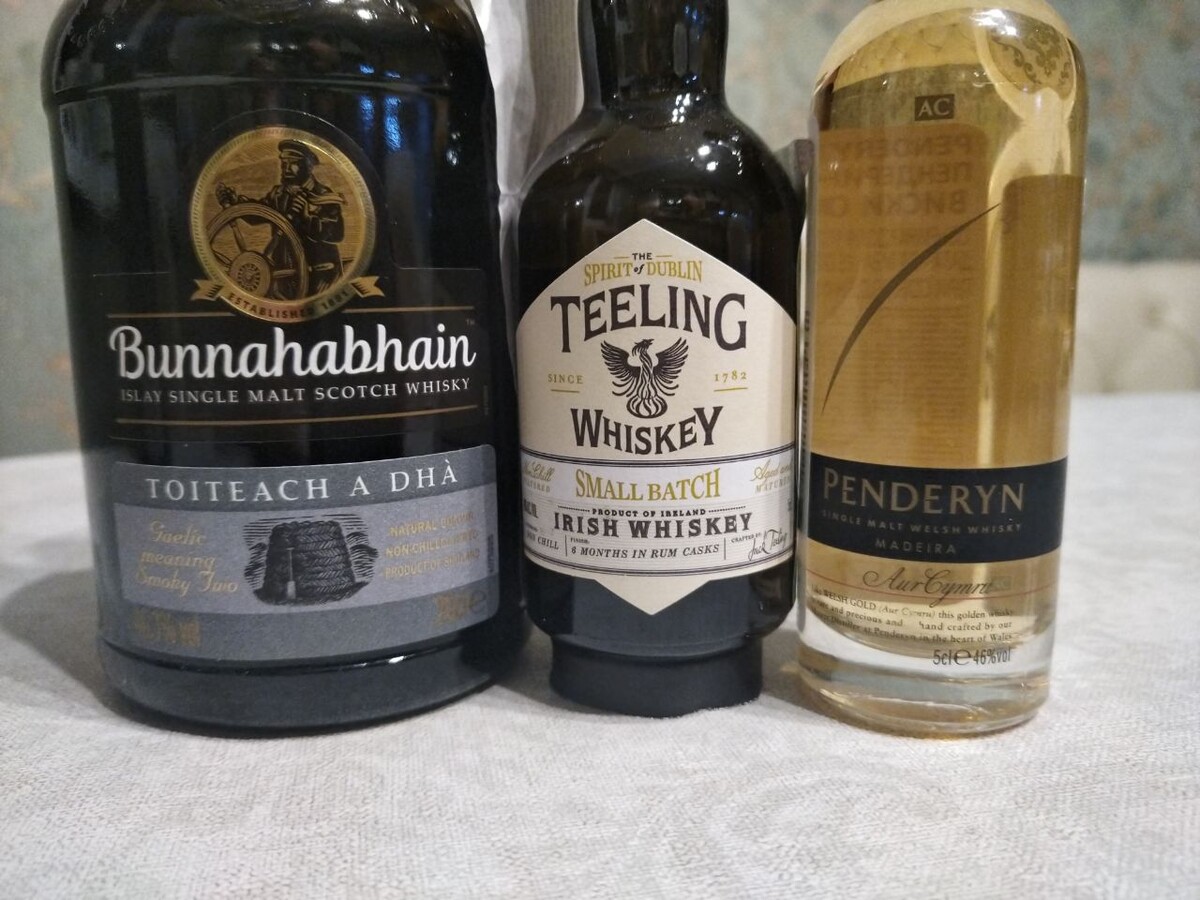 Сравнение виски: Penderyn Madeira Finish, Bunnahabhain Toiteach a Dha и Teeling Small Batch