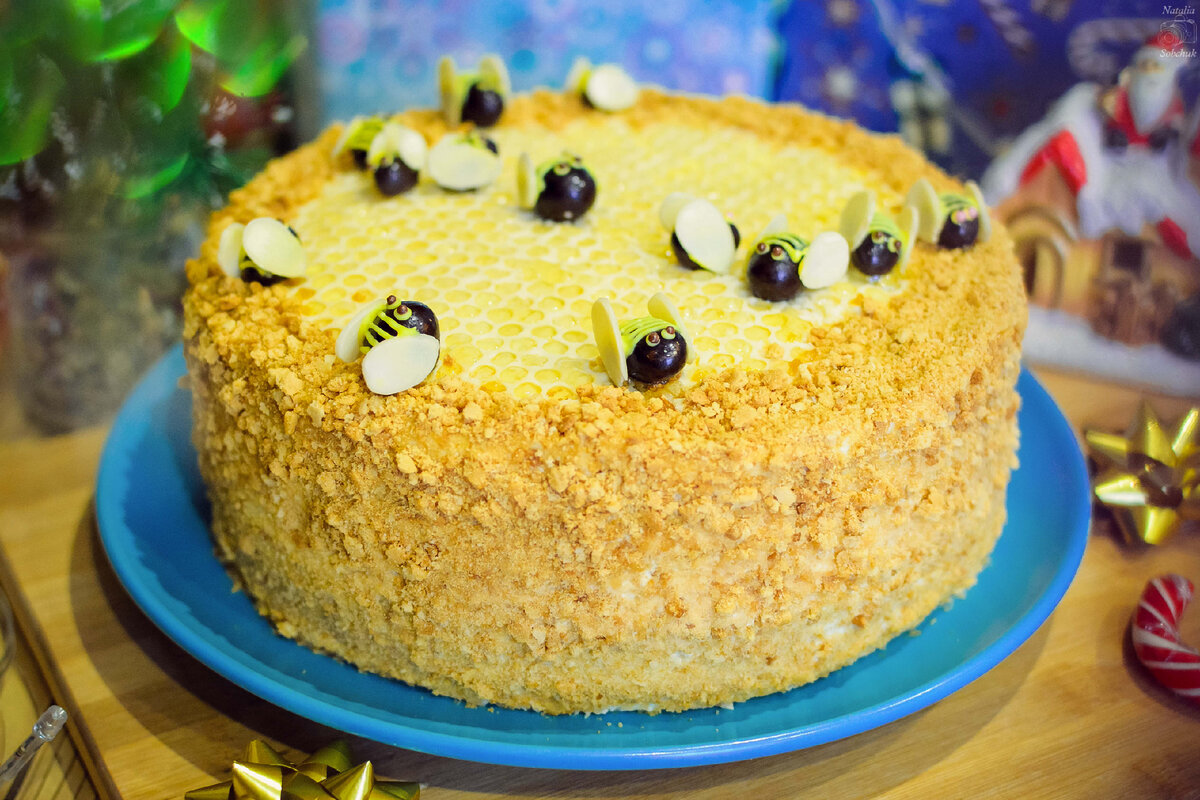 Волшебный медовик с персиковым джемом: ароматный праздник на вашем столе