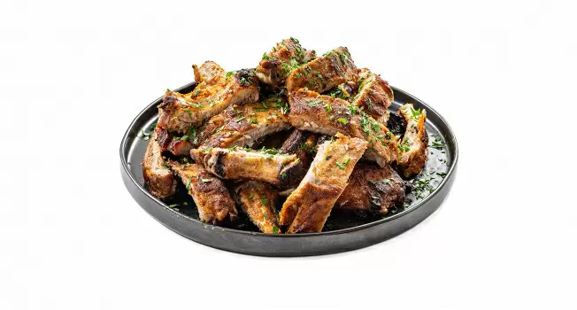 Сочные свиные ребрышки: секреты идеального блюда в духовке