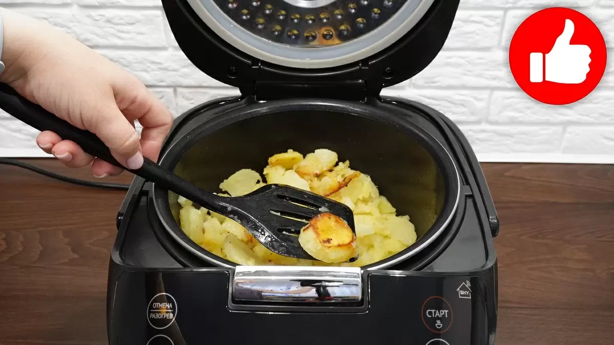 Лёгкое, но сытное: картофель с майонезом и чесноком в мультиварке