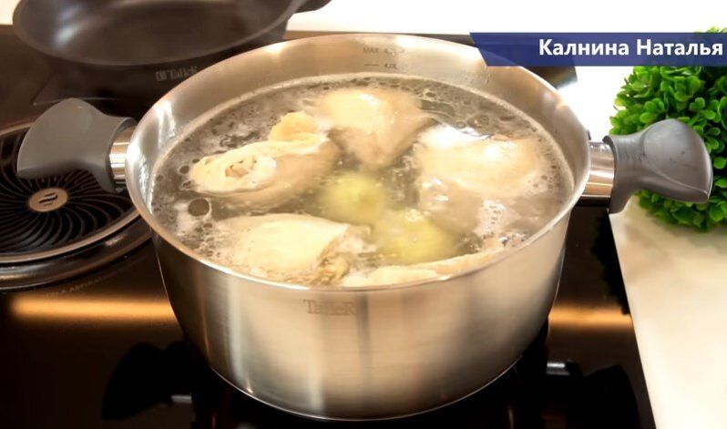 Куриный суп с яйцом: быстро, вкусно и питательно