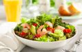 Как подготовить вкусный новогодний стол за всего час: 10 быстрых, но эффектных рецептов